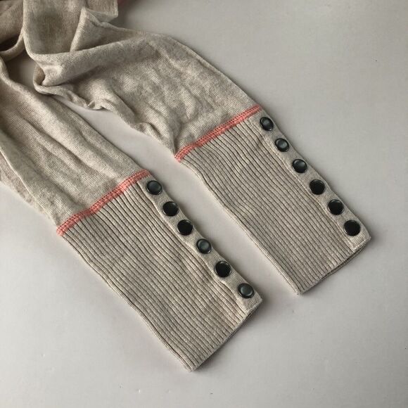 Ruby Moon Ivory Beige Heather Button Down Back & Wrist Sweater Small - Picture 8 of 13